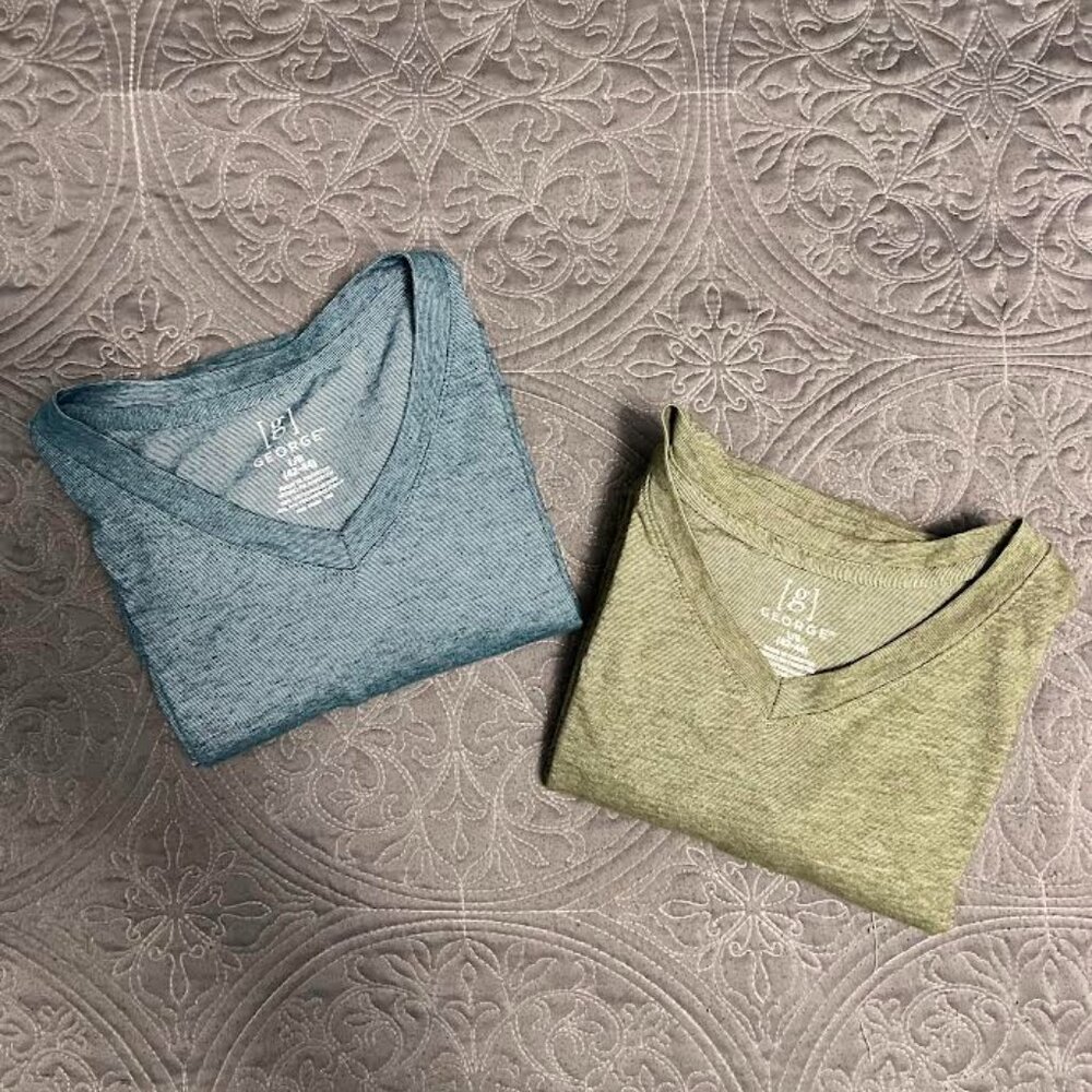 George V-Neck Short Sleeve T-Shirts / Size: L (42-44) / Pack of 2